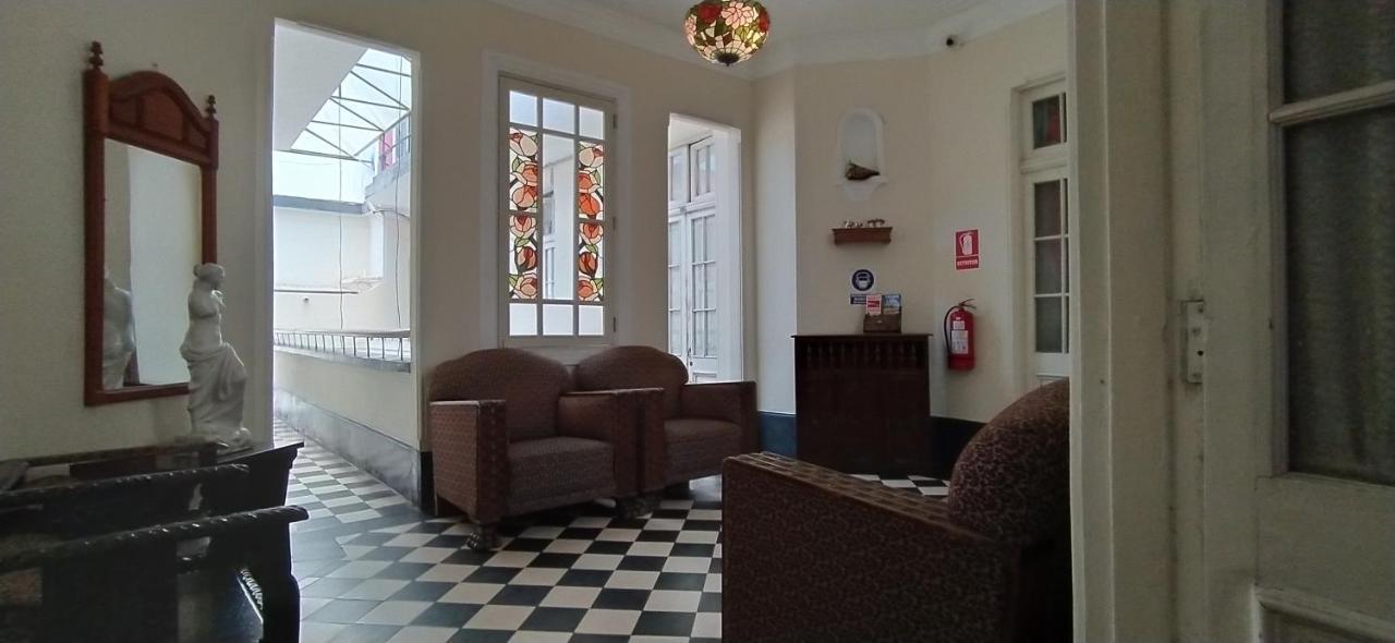 Santa Rosa Apartotel- Centro Histórico Lima