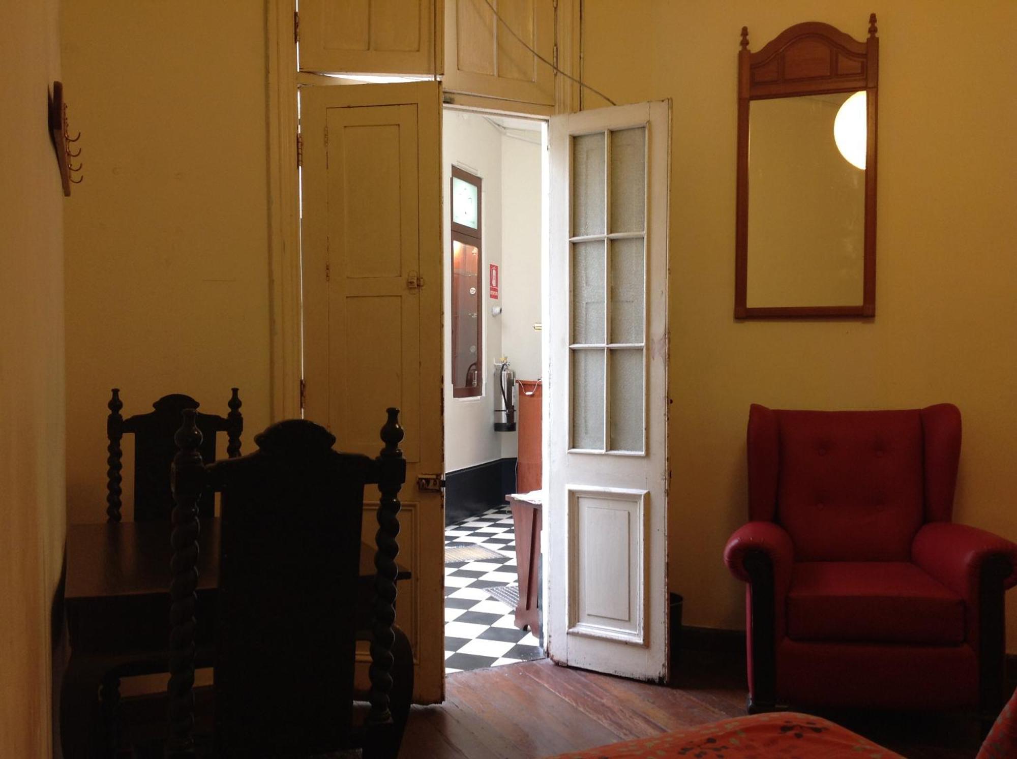 Pensión Santa Rosa Apartotel- Centro Histórico Lima