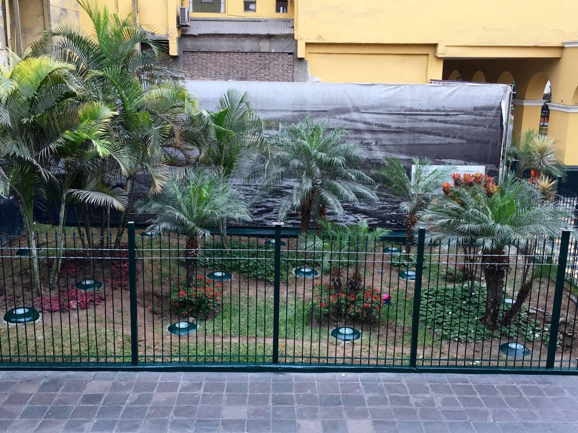 Pensión Santa Rosa Apartotel- Centro Histórico Lima